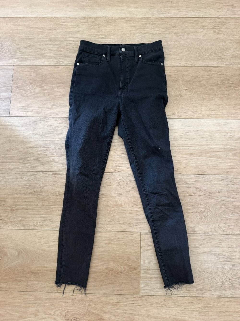 Madewell 11" high rise skinny fray hemmed jeans women black Size 27
